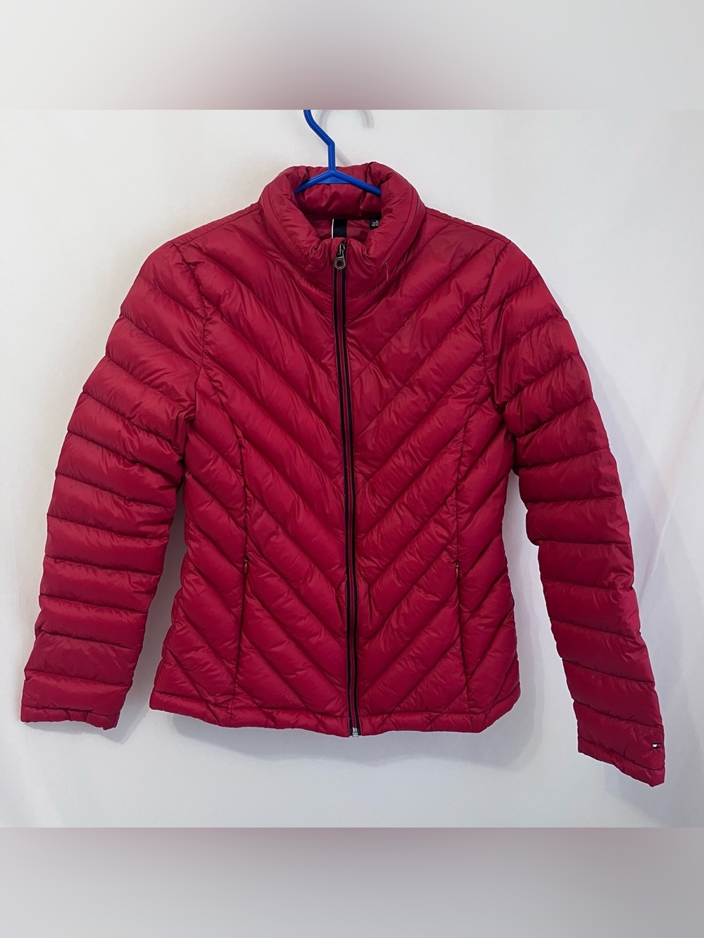 Tommy Hilfiger Women’s Lightweight Quilted Down Filled Puffer Jacket - Red